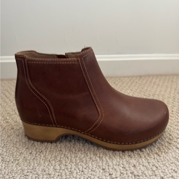 Dansko Barbara Ankle Boot - Picture 7 of 12